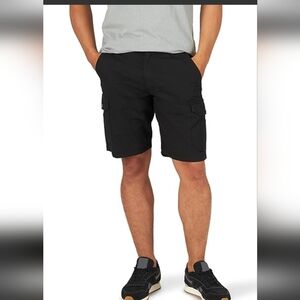 Lee Men's Big & Tall Cargo Short, Quick Dry Lightweight Black, Sz 42